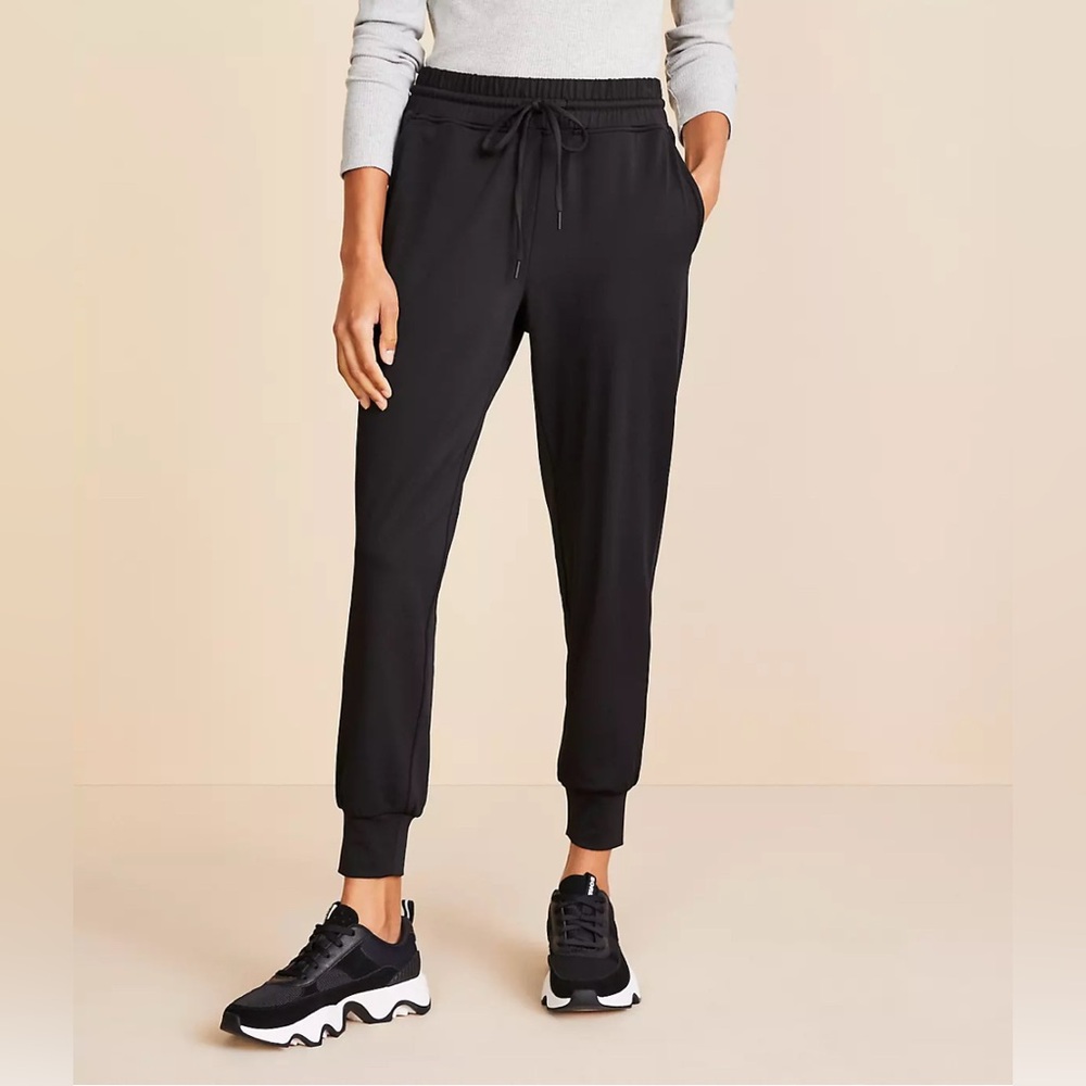 Lou & Grey Black Joggers